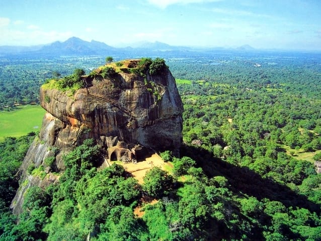 世界遺産シーギリヤロック登頂アクティビティ特選 | スリランカ観光 
