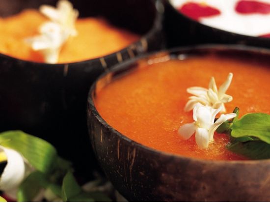 【バリ島文化体験】人気スパで学ぶインドネシアの秘薬「ジャムゥ」作り体験＜現地集合・解散＞