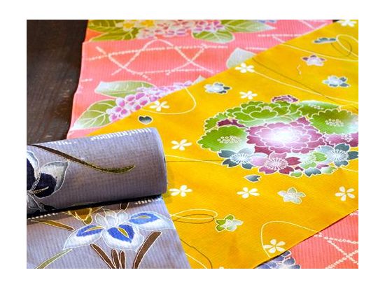 京友禅染め体験本格型紙コース 老舗工房の町家で初めての友禅染体験＜2～5時間／烏丸御池駅＞by 丸益西村屋