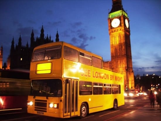 ロンドンの夜景を2階建てバスでめぐる 市内観光ナイトツアー ロンドン発 当日16時まで予約ok イギリス ロンドン 旅行の観光 オプショナルツアー予約 Veltra ベルトラ
