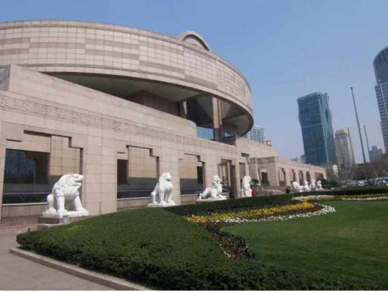 オープントップバスで上海市内1日観光＜昼食付き＞