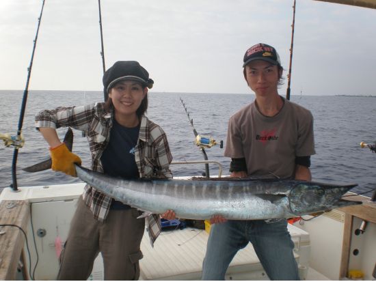 ハワイ島で海釣り！　ボートチャーター　釣り具レンタルで本格スポーツフィッシング＜4・8時間プラン／送迎あり／日本語キャプテン＞by Pacific Queen