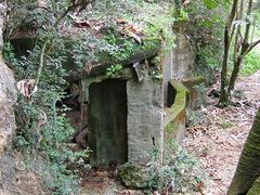 戦争跡地を見学