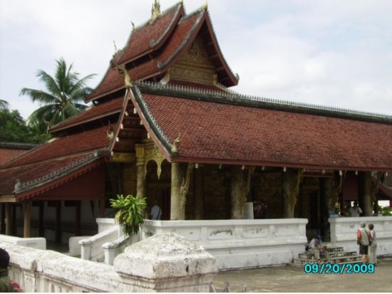 パクオー洞窟+市内観光ツアー＜1日/昼食付/ルアンパバーン発＞