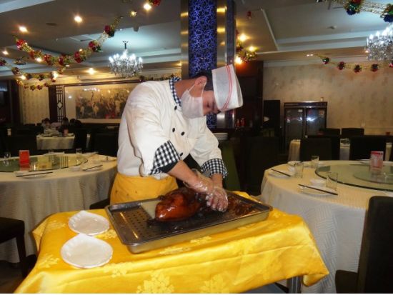 北京雑技観賞(朝陽劇場)＋北京ダック食べ放題ディナー＜ホテル送迎／日本語ガイド＞