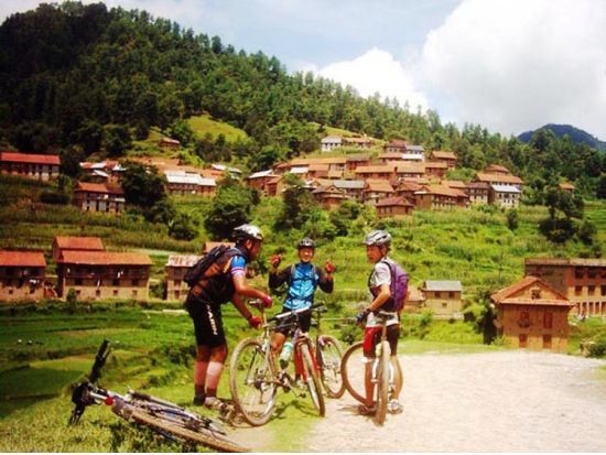 爽快！カトマンドゥ盆地マウンテンバイクツアー＜ホテル送迎／昼食付／カトマンズ発＞