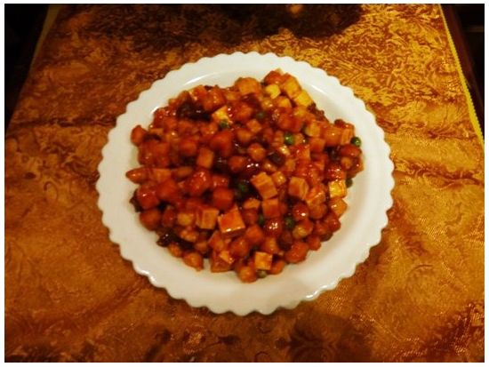 游氏六号レストラン（旧「長城酒家」）にて北京ダック食べ放題＆飲み放題＜往復送迎付き＞