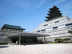 国立民俗博物館