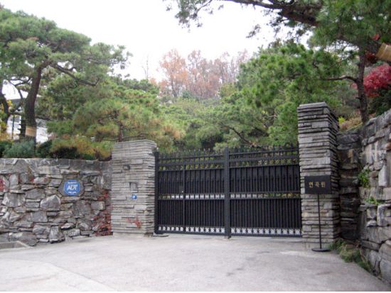 「シークレットガーデン」ドラマロケ地巡りツアー＜午前／ホテルお迎え付／日本語ガイド＞