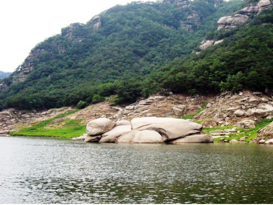 【ソウル発・近郊ツアー】感動のその先へ！救仁寺＋丹陽八景 1日ツアー＜終日／ホテル送迎付／日本語ガイド／昼食付＞
