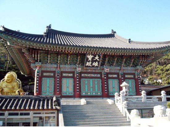 釜山市内半日観光ツアー　午前中で人気スポットを早回り！海東龍宮寺＋海雲台＋ヌリマルAPECハウス＊選べる名物ランチオプション有＜午前／日本語ガイド／ホテル送迎＞