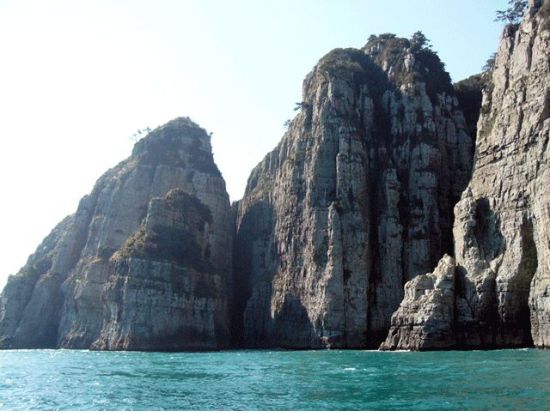 【釜山発・近郊観光ツアー】韓国屈指の景勝地 海金剛＋「冬のソナタ」のロケ地 外島海上農園＜終日／ホテル送迎付／日本語ガイド／昼食付＞