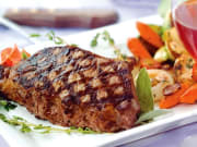 USA_california_dinner cruise_steak