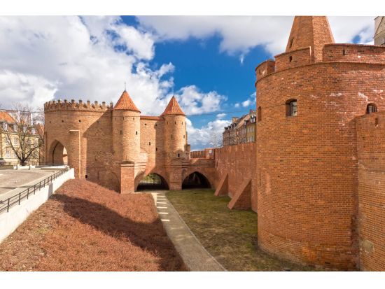 【都市間送迎】クラクフ市内ホテル⇔ワルシャワ市内ホテル＜貸切＞