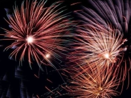 22年7月4日 独立記念日限定 カウラナ号カクテルクルーズ 花火鑑賞を楽しもう ハワイ マウイ島 の観光 オプショナルツアー専門 Veltra ベルトラ