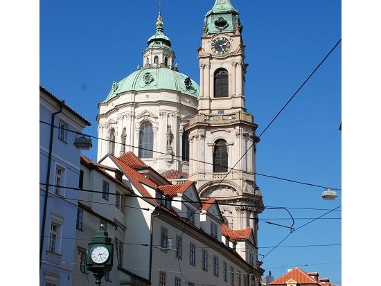 プラハ市内1日観光ツアー＜4月～10月／公共交通機関一日券付／日本語／プラハ発＞