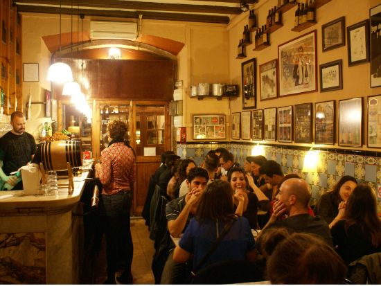 バルセロナ タパスツアー　3軒のバル巡り＆老舗タブラオ「ロス・タラントス」フラメンコ鑑賞 ＜タパス5品＆ドリンク3杯／日本語＞