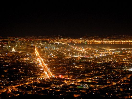 ツインピークス＆トレジャーアイランド　夜景鑑賞ツアー ＜日本語ガイド＞