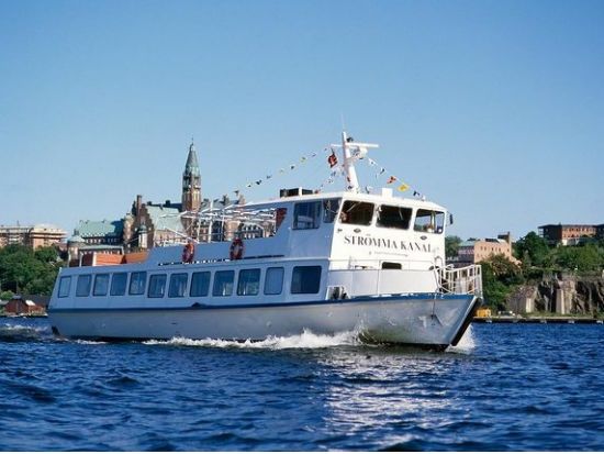 ストックホルム群島をめぐる　海老づくしディナークルーズ ＜4～10月／3時間＞