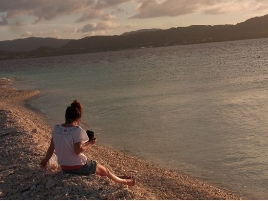バラス島サンセットシュノーケリングツアー　西表宿泊者の特権！地平線に沈む夕日を見に行こう＜西表島滞在者限定／上原港または西部地区ホテル無料送迎／西表島＞