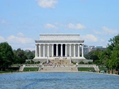 lincoln_monuments-and-memorials-650x413
