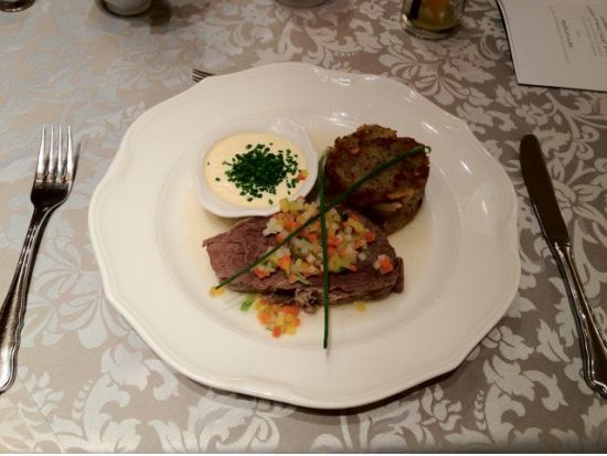 ウィーン クラシック・コンサート＆ディナー　シェーンブルン宮殿