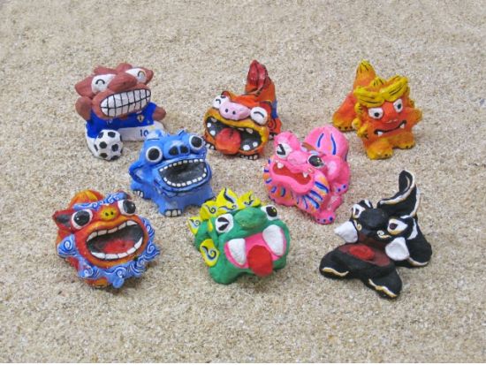 シーサー作り体験　素焼きシーサー作りや漆喰シーサーの絵付けなどを楽しめる！オリジナルのお土産を作ろう＜当日9時まで予約／那覇平和通り＞by沖縄アート体験美ら風