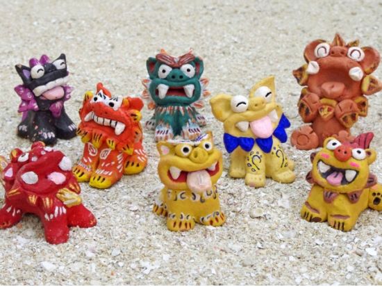 シーサー作り体験　素焼きシーサー作りや漆喰シーサーの絵付けなどを楽しめる！オリジナルのお土産を作ろう＜当日9時まで予約／那覇平和通り＞by沖縄アート体験美ら風