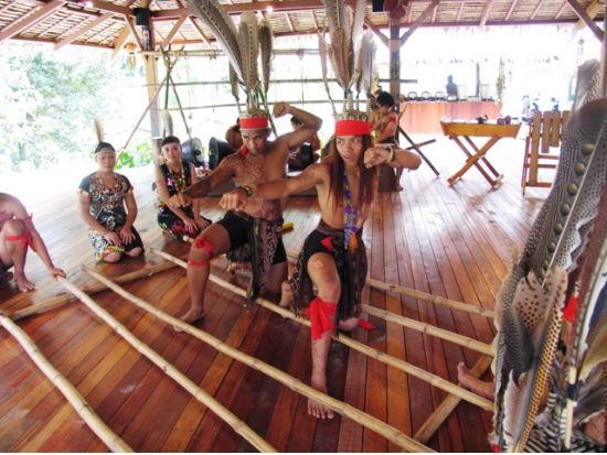 【コタキナバル発】マリマリカルチュラルビレッジ観光ツアー＜半日／日本語または英語ガイド／食事付＞