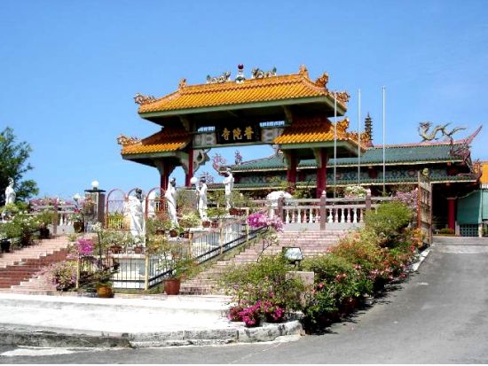 【コタキナバル発】コタキナバル市内観光ツアー＜半日／日本語または英語ガイド＞