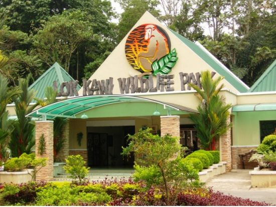 【コタキナバル発】コタキナバル市内観光とロッカウイ動物園ツアー＜1日／日本語または英語ガイド／昼食付＞