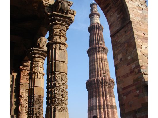 【3泊4日】インド旅行の定番・ゴールデントライアングル☆アグラ(タージマハル)+ジャイプール＋デリー＜貸切／日本語ガイド／宿泊＆食事付／デリー国際空港発着＞