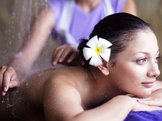 AYANA Resort and Spa Bali massage treatment