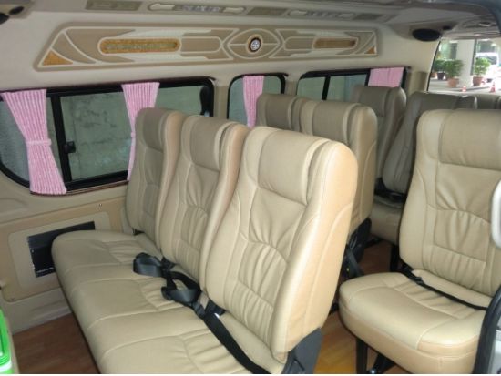 【空港送迎】バンコク主要空港（ドンムアン国際空港など）⇔ バンコク市内 ＜貸切／最大9名／日本語ガイド＞