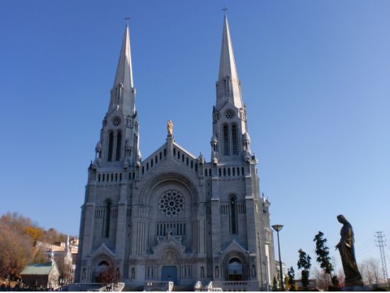 世界遺産ケベック観光ツアー　旧市街＆郊外をめぐる ＜日本語ガイド＞