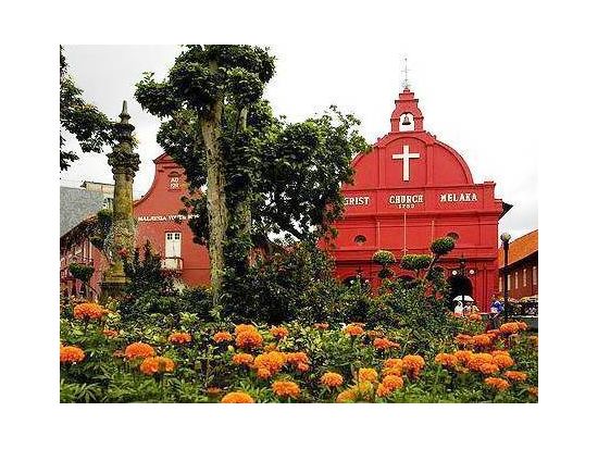 11時半集合！マレー鉄道で行く 世界遺産マラッカ日帰り観光ツアー　オランダ広場＆セントポール教会＆水上モスク ＜ニョニャ料理ディナー付き／日本語ガイド＞