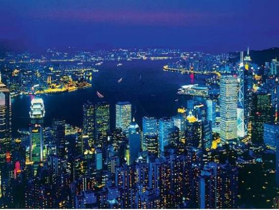 ビクトリアピークからの100万ドルの夜景観賞ツアー　四川料理のディナー付きプランあり＜日本語ガイド／トラム乗車券付き＞