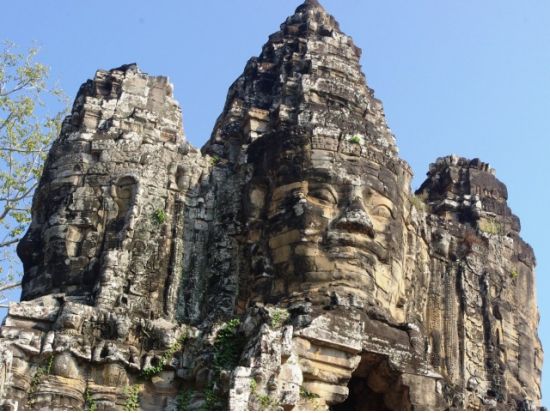 アンコール・トム＋タ・プローム2大遺跡観光ツアー アンコールバルーン乗船追加可能＜貸切／午前または午後／ベテラン日本語ガイド＞