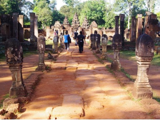 ベンメリア+バンテアイスレイ　郊外遺跡巡り＜選べる2～4遺跡プラン／昼食付＞