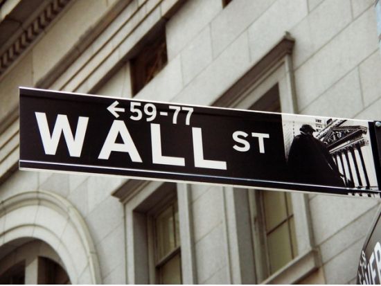 ウォールストリート観光ツアー　金融危機の真実や裏側、ウォールストリートの歴史を学ぶウォーキングツアー＜英語ガイド＞