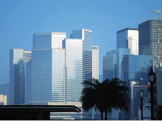 【空港送迎】香港国際空港 ⇔ 香港市内 ＜貸切／最大6名／日本語ガイド付きプランあり＞