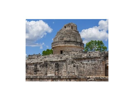 チチェン・イッツァ遺跡とセノーテ・イキル 観光ツアー 夕方帰着で参加後の時間も有効活用！＜混載／日本語ガイド／昼食ビュッフェ／カンクン発＞