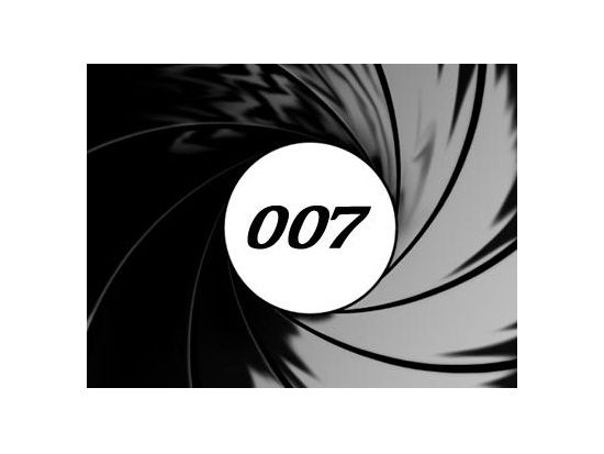 映画『007』ジェームズ・ボンドゆかりの地めぐり　ロンドンウォーキングツアー ＜英語ガイド＞