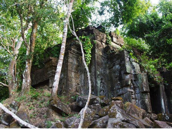 ベンメリア遺跡ツアー チャーターで快適！＜貸切／ベテラン日本語ガイド＞