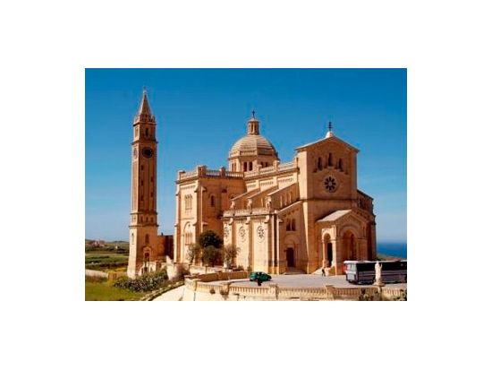 ゴゾ島観光ツアー　お好きな観光地をプライベートでめぐる ＜貸切／英語ドライバー／マルタ発＞