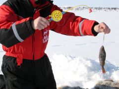 ice-fishing (6)