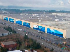 Boeing Factory Doors_S (Small)