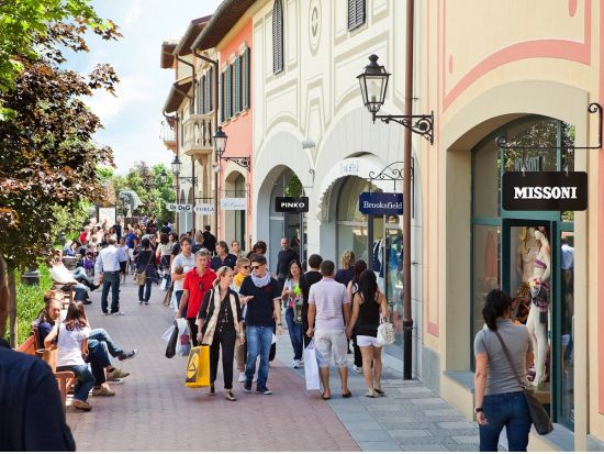 バルベリーノ デザイナー アウトレット(BARBERINO DESIGNER OUTLET)シャトルバス往復チケット＜フィレンツェ発＞ 