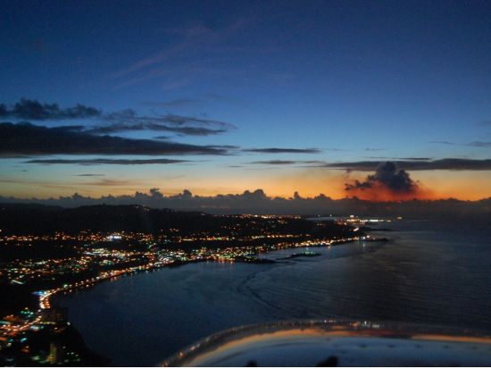 セスナ（小型飛行機）遊覧飛行 ロマンチックな夜景鑑賞でナイトクルージング＜貸切／25分＞
