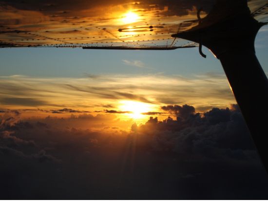 セスナ（小型飛行機）遊覧飛行 グアムの絶景を空から観賞！恋人岬やサンセットコースあり＜貸切／最長60分＞